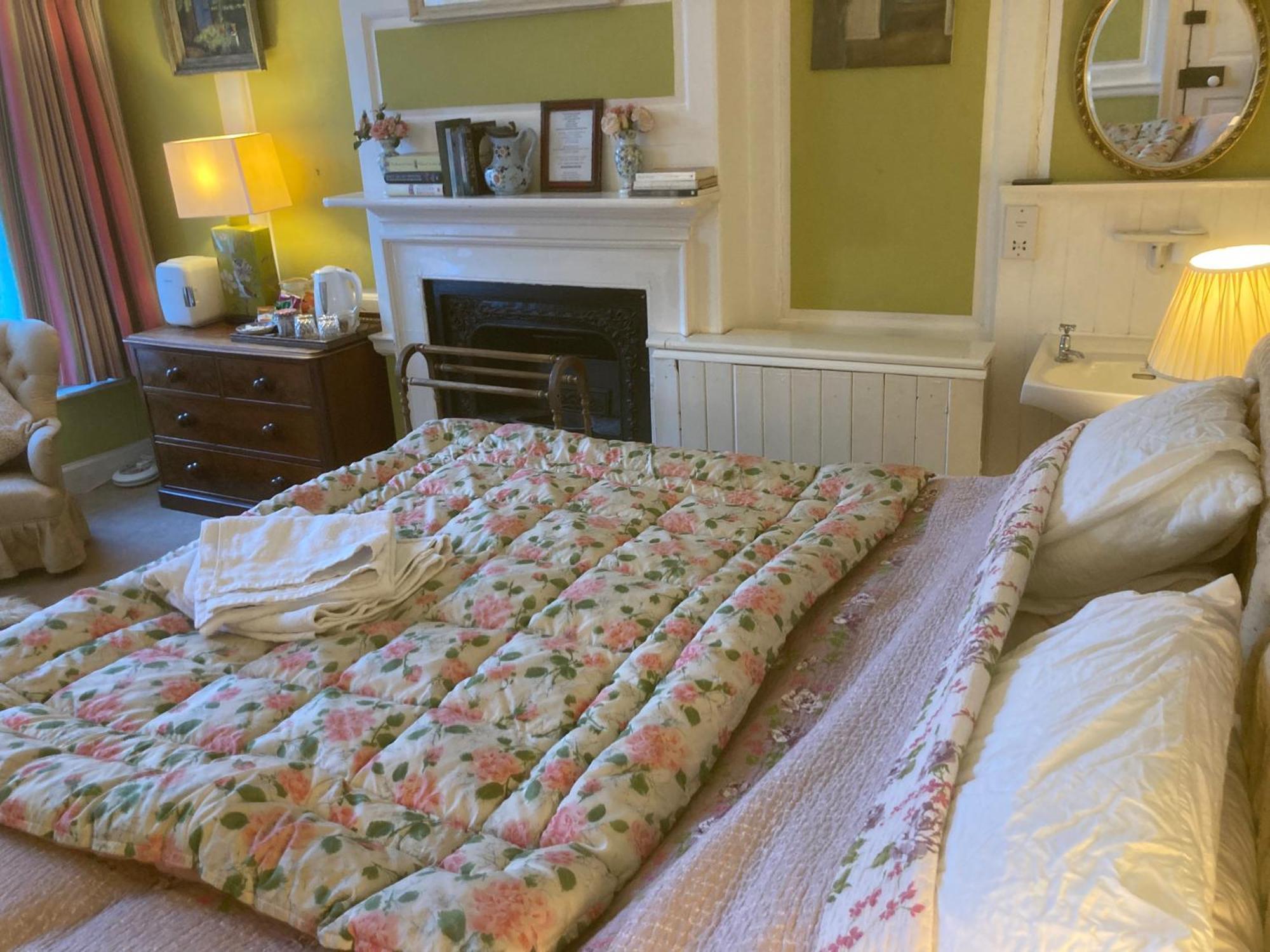 Walsingham Bakehouse Bed & Breakfast Литъл Уолсингъм Екстериор снимка